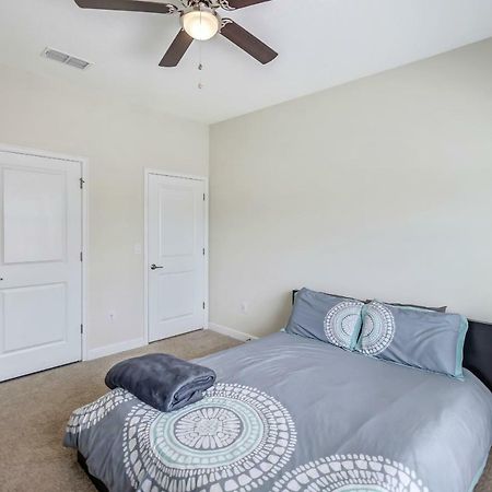 C - New 4 Bedroom Home - 5 Miles To Disney - Free Water Park - Private Pool คิสซิมมี ภายนอก รูปภาพ
