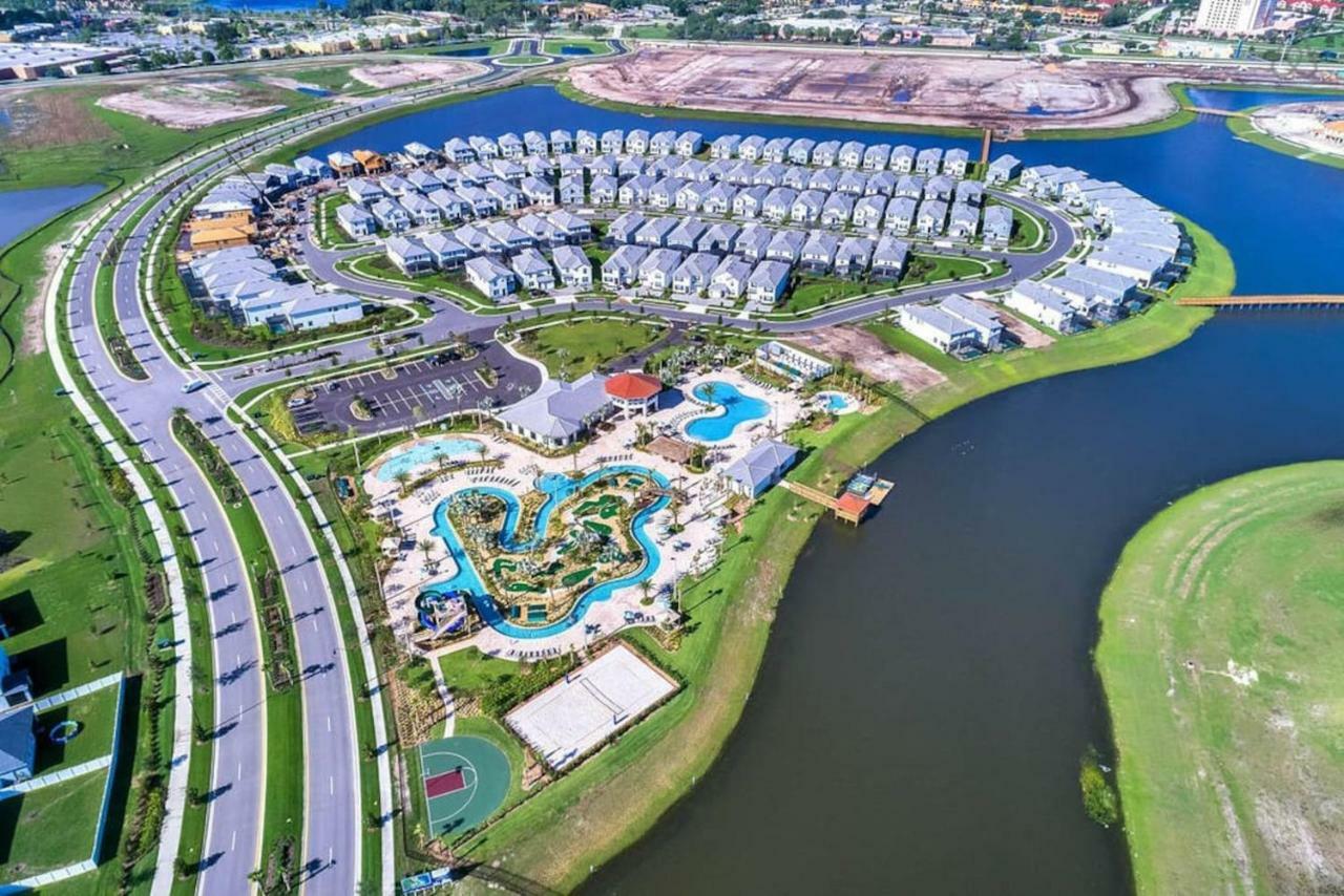 C - New 4 Bedroom Home - 5 Miles To Disney - Free Water Park - Private Pool คิสซิมมี ภายนอก รูปภาพ