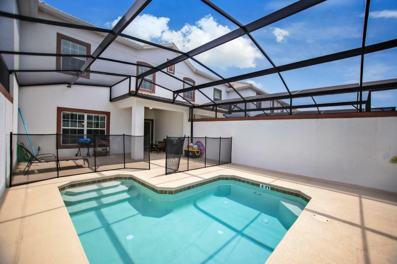 C - New 4 Bedroom Home - 5 Miles To Disney - Free Water Park - Private Pool คิสซิมมี ภายนอก รูปภาพ