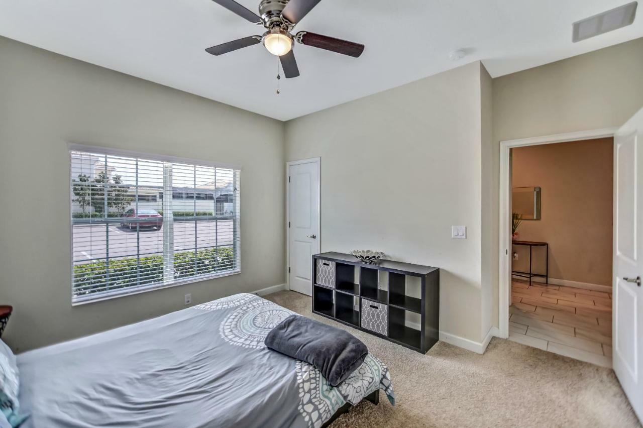 C - New 4 Bedroom Home - 5 Miles To Disney - Free Water Park - Private Pool คิสซิมมี ภายนอก รูปภาพ