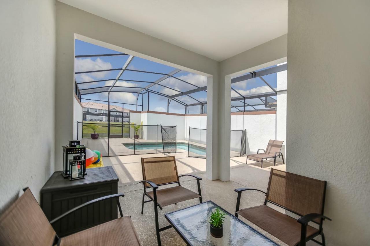 C - New 4 Bedroom Home - 5 Miles To Disney - Free Water Park - Private Pool คิสซิมมี ภายนอก รูปภาพ